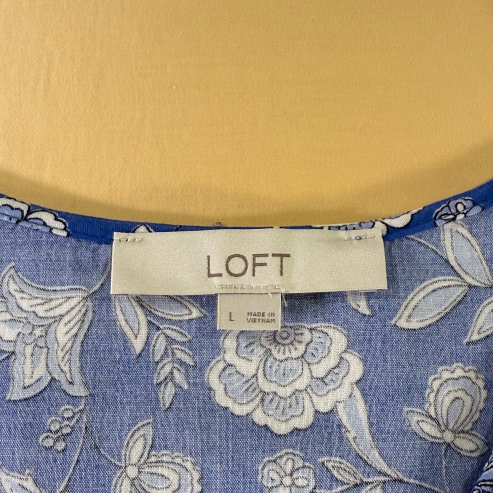 Loft women’s blouse size, large V-neck with ruffles button down front - Picture 2 of 9